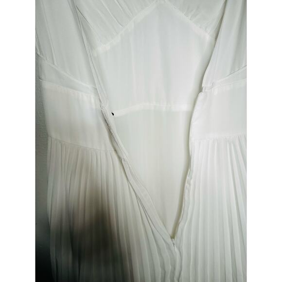 TOME White Pleated V-Neckline Sleeveless Midi Dress size 6 - Picture 13 of 13